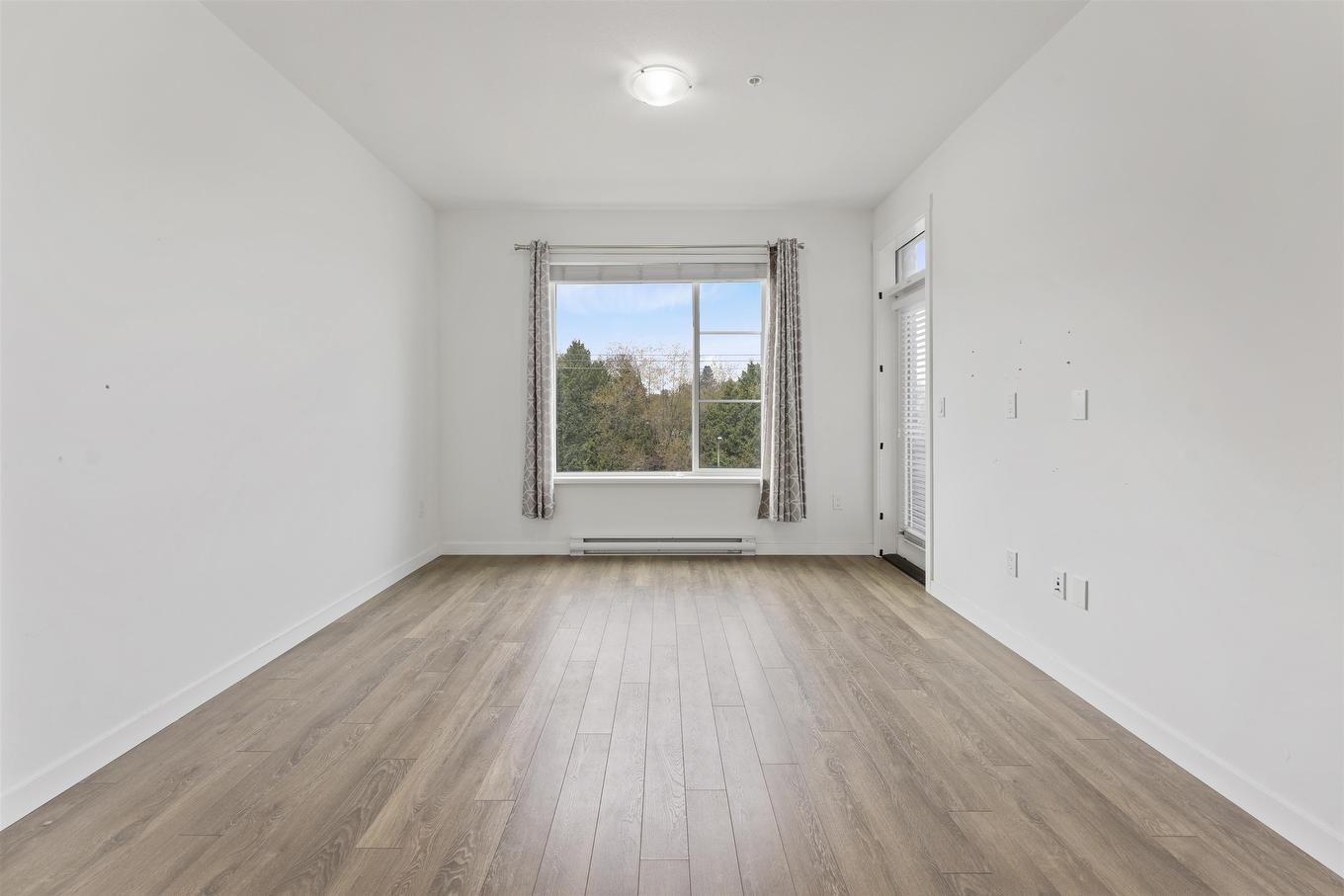 402-13623 81A Avenue, Surrey, BC