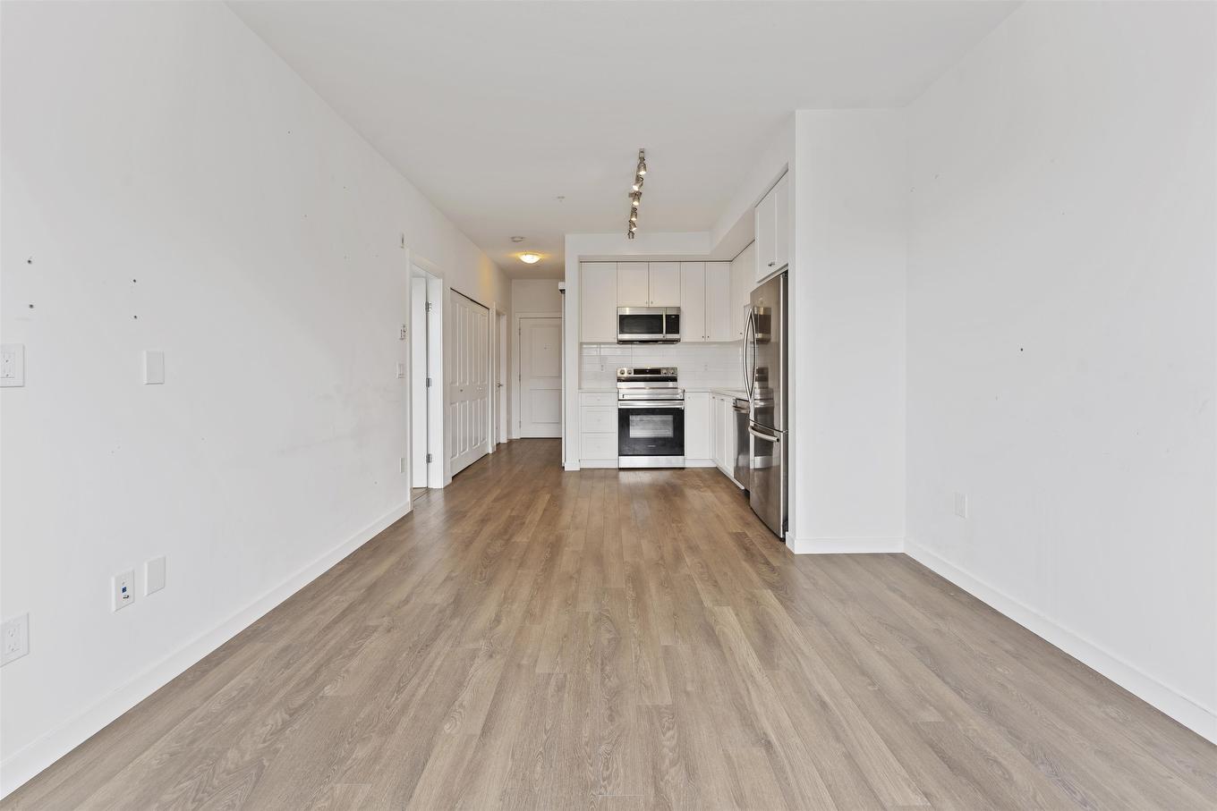 402-13623 81A Avenue, Surrey, BC