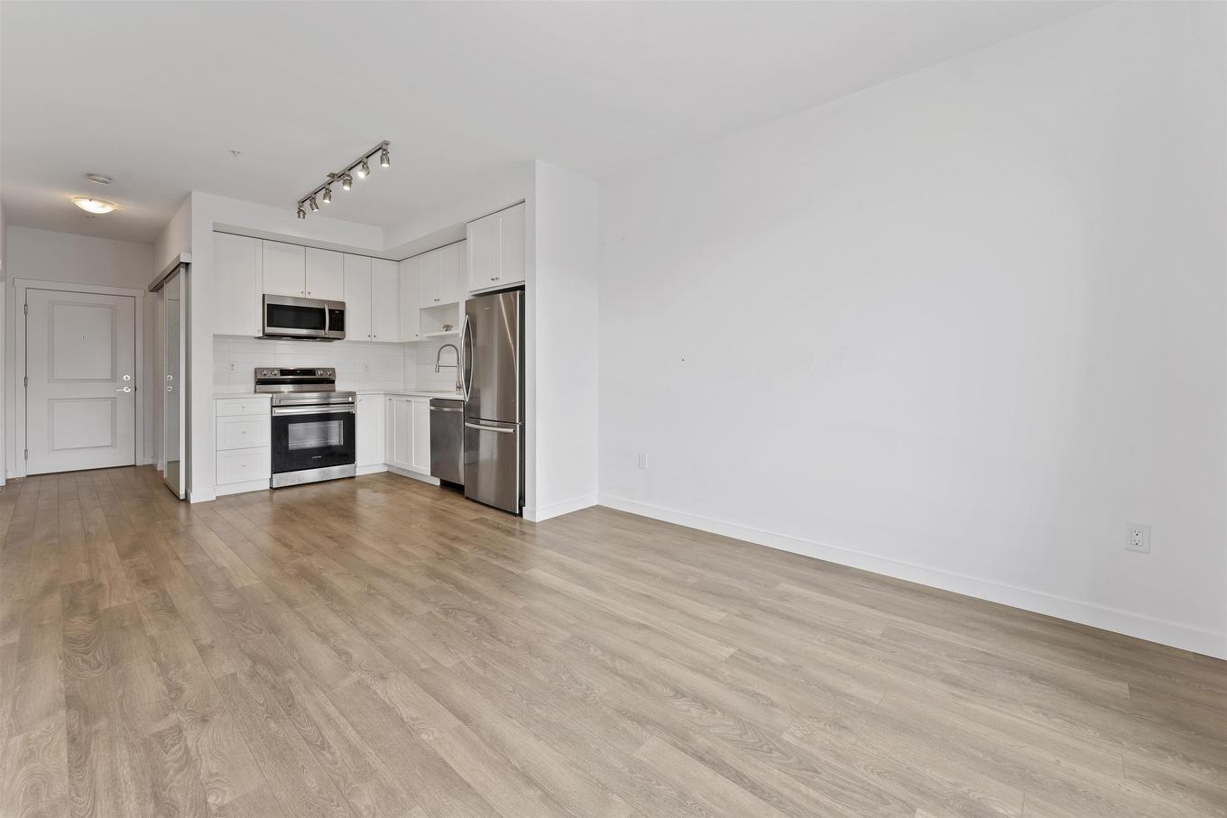 402-13623 81A Avenue, Surrey, BC