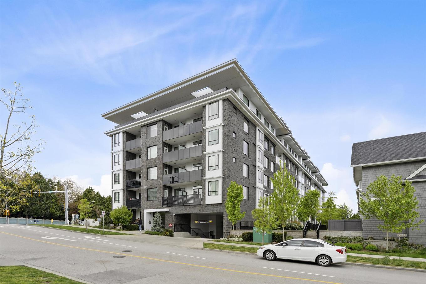 402-13623 81A Avenue, Surrey, BC