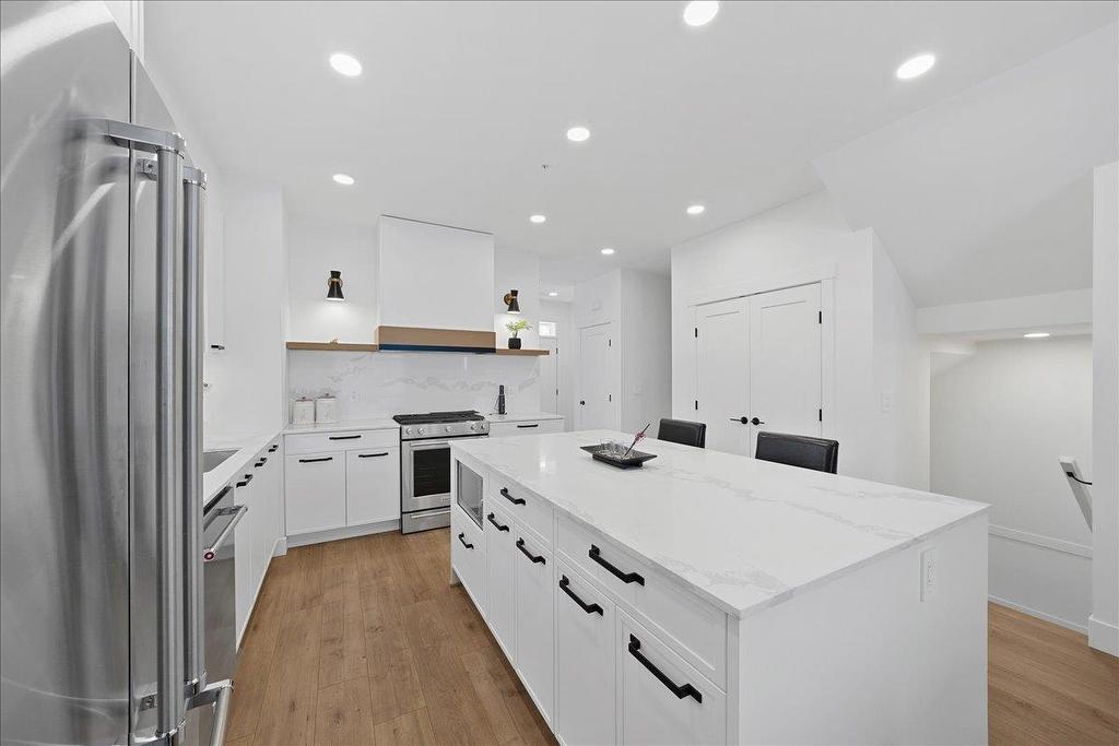 7561 197 Street, Langley, BC