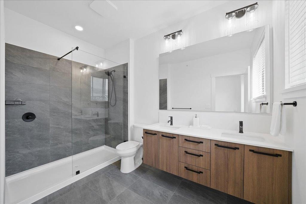 7561 197 Street, Langley, BC