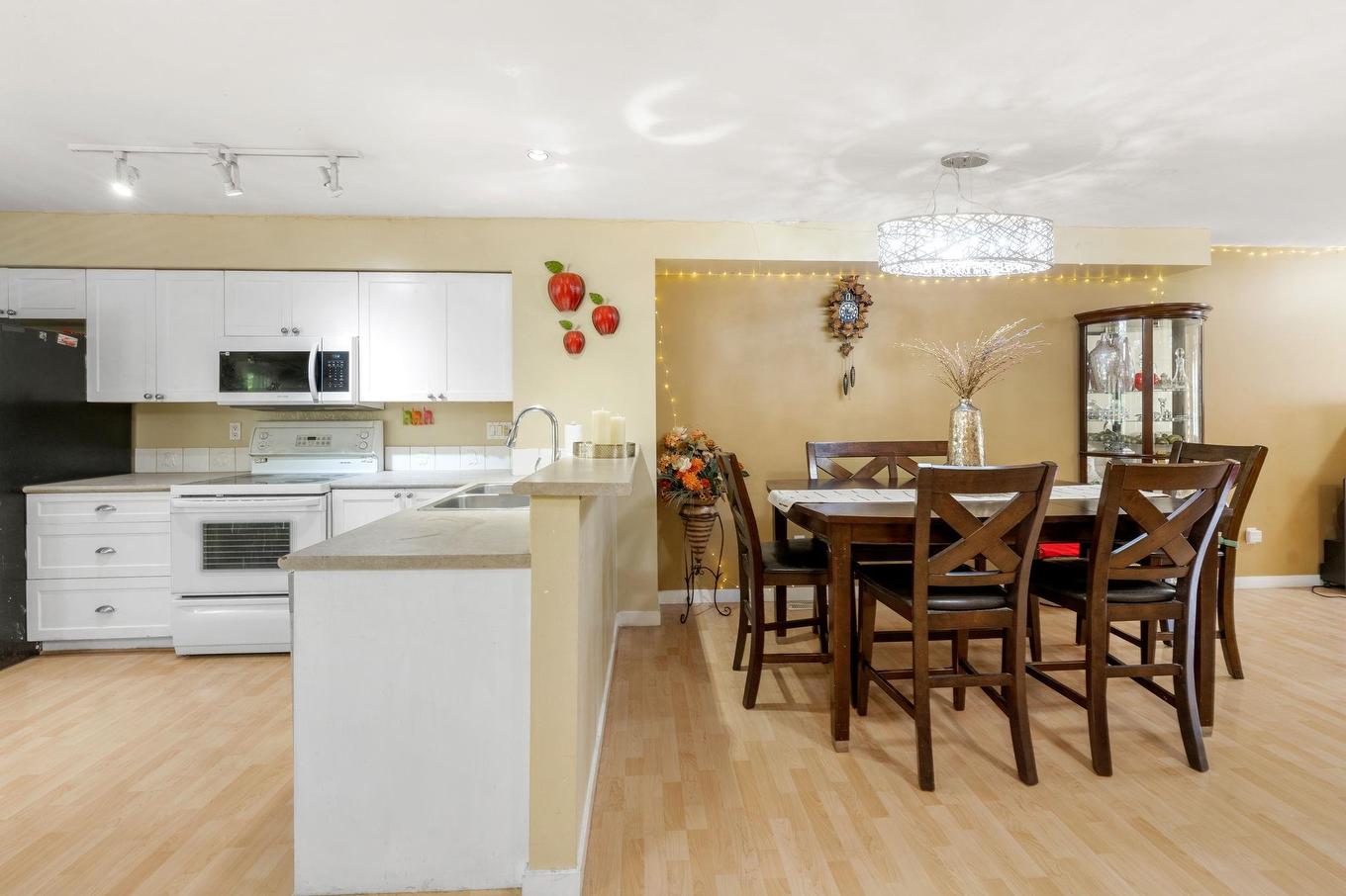 61-12711 64 Avenue, Surrey, BC