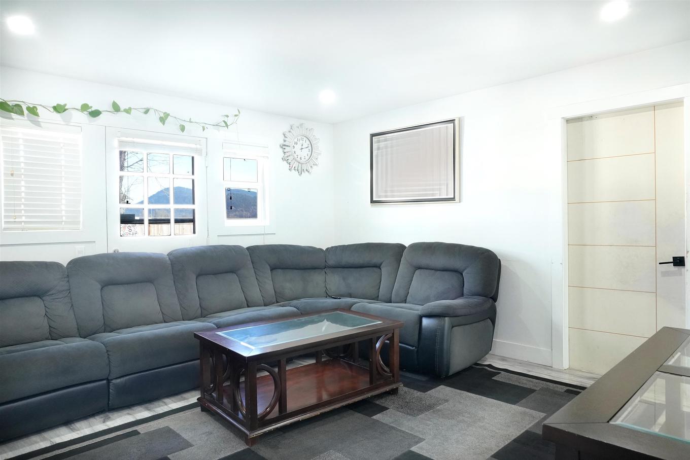 5038 Riverside Street, Abbotsford, BC