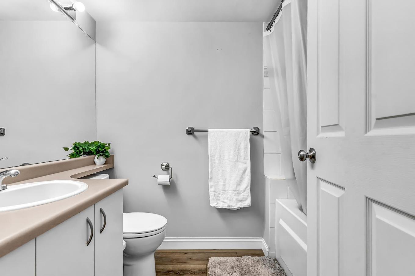 47-5670 208 Street, Langley, BC