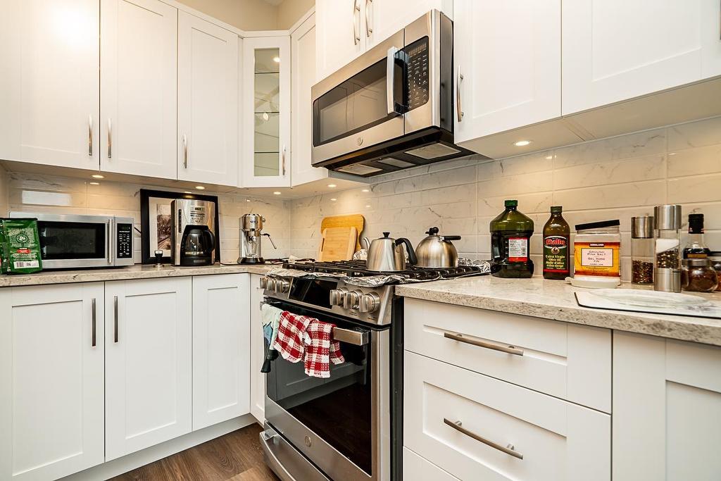 408-11077 Ravine Road, Surrey, BC