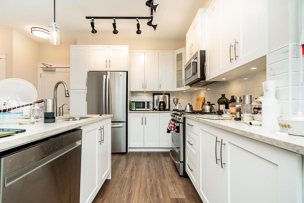 408-11077 Ravine Road, Surrey, BC