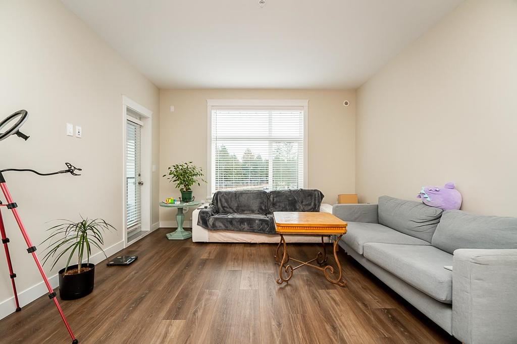 408-11077 Ravine Road, Surrey, BC