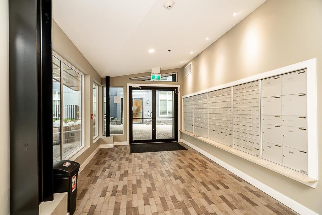 408-11077 Ravine Road, Surrey, BC