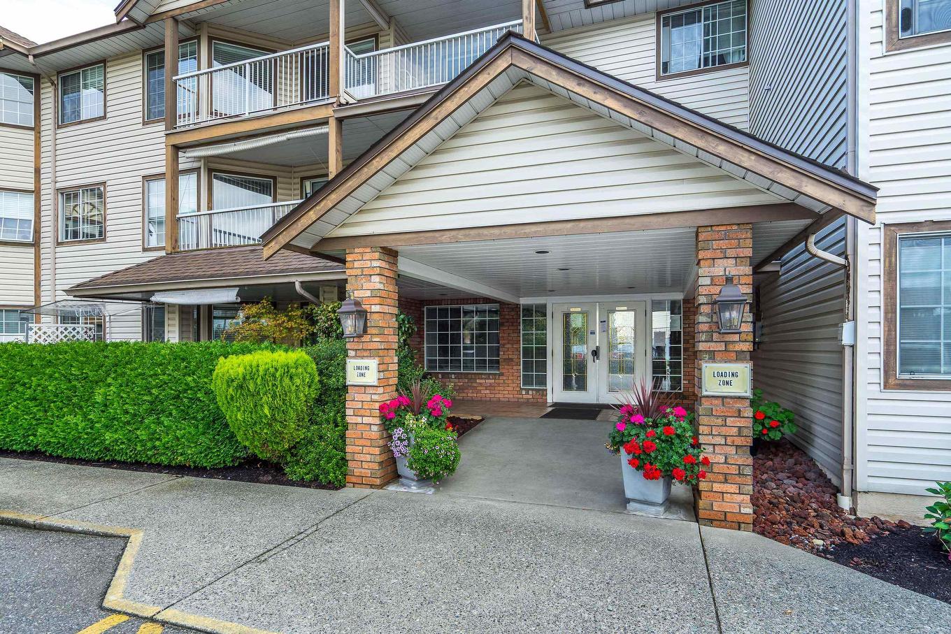 209-32145 Old Yale Road, Abbotsford, BC