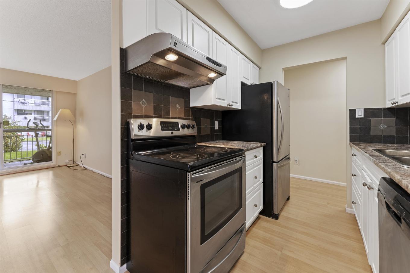 106-1331 Fir Street, White Rock, BC