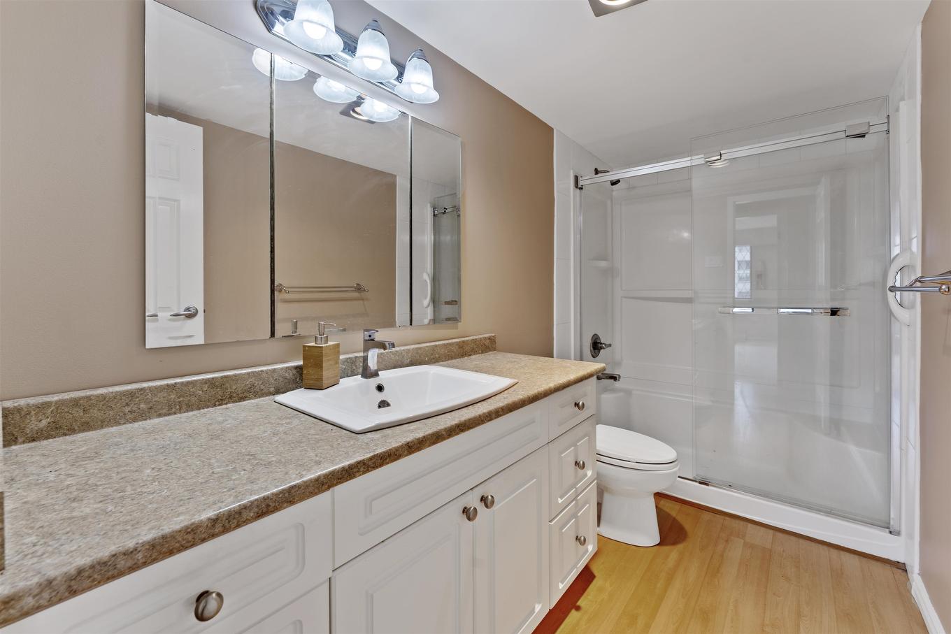 106-1331 Fir Street, White Rock, BC