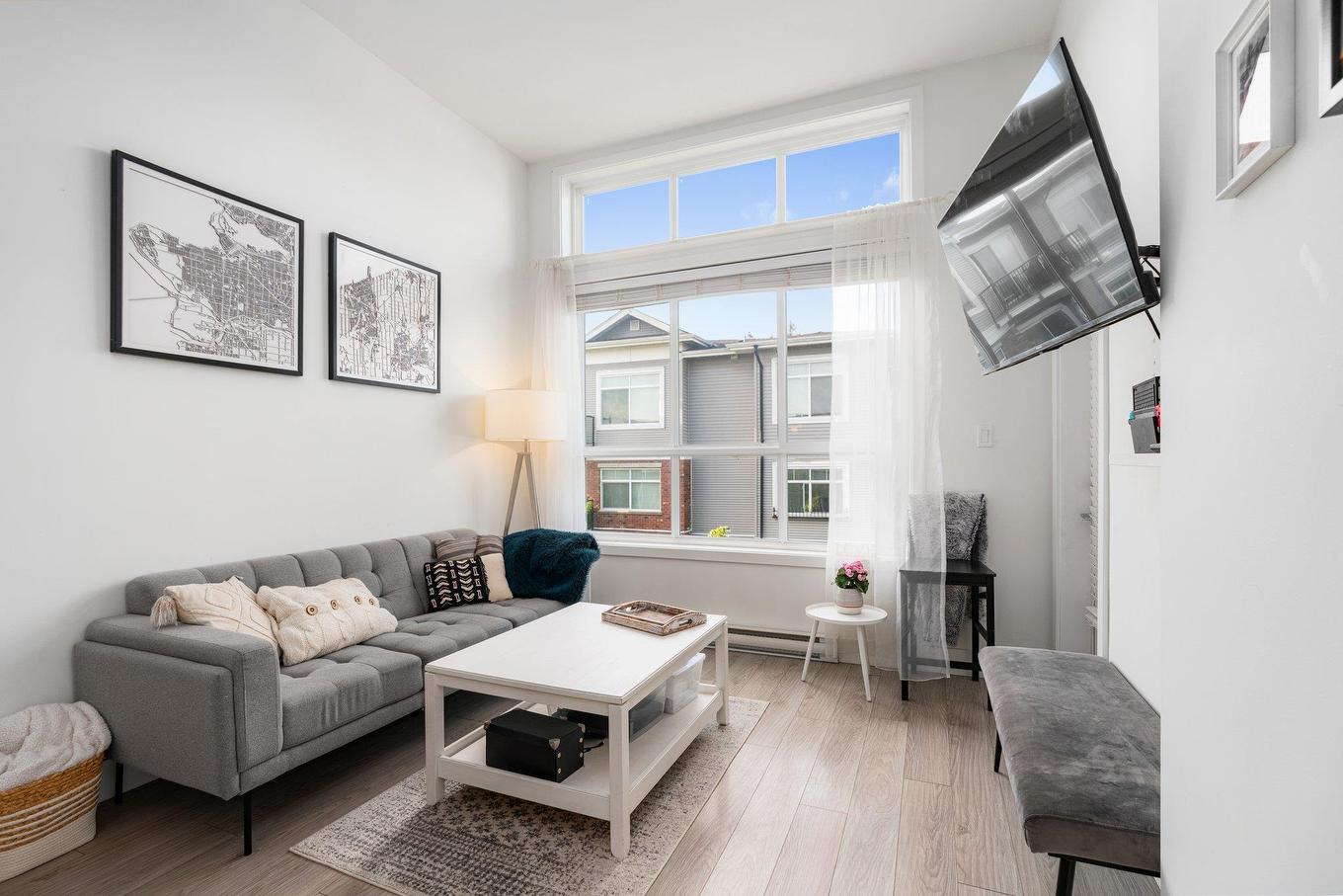 410-6468 195A Street, Surrey, BC