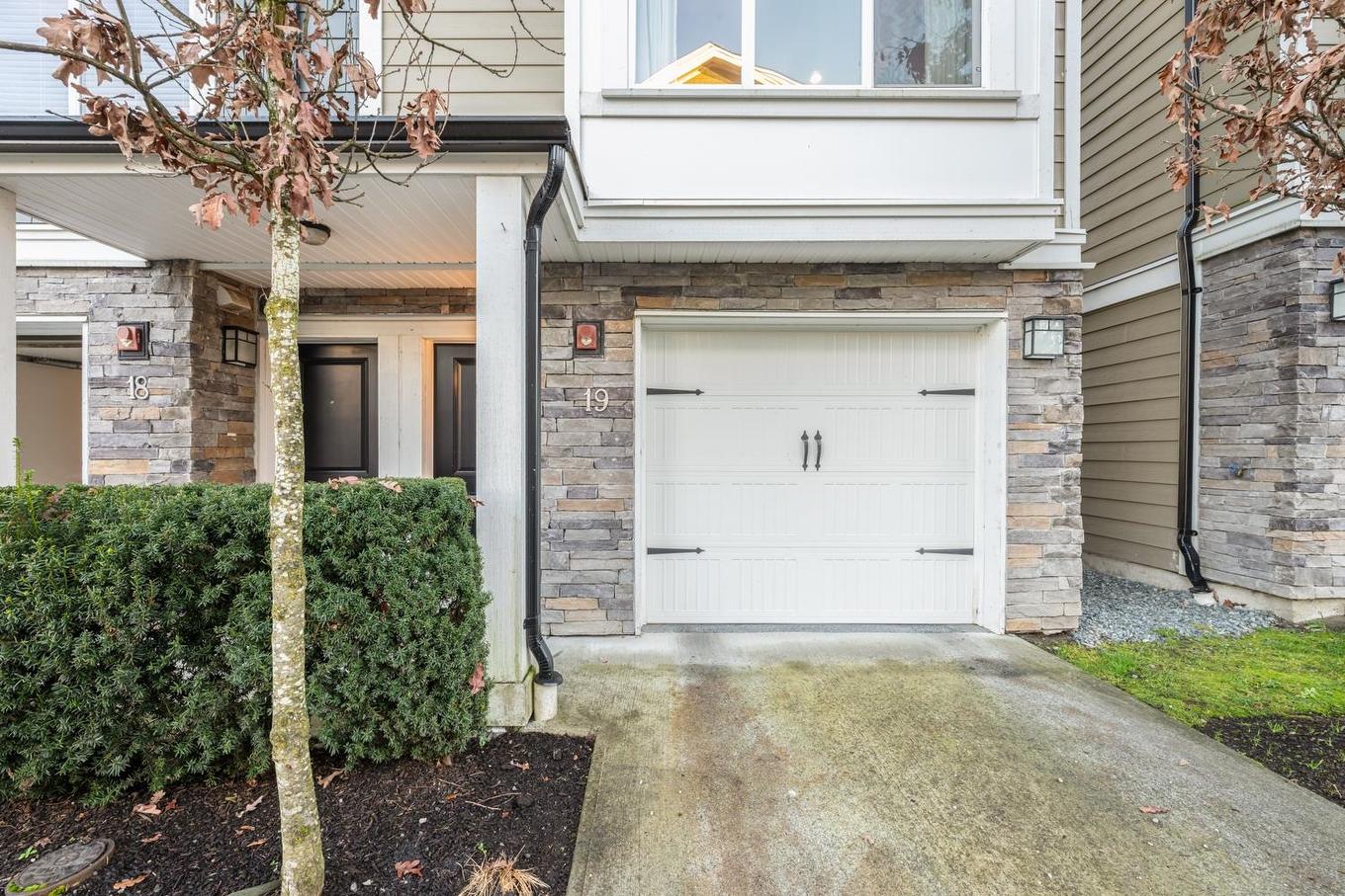 19-21150 76A Avenue, Langley, BC