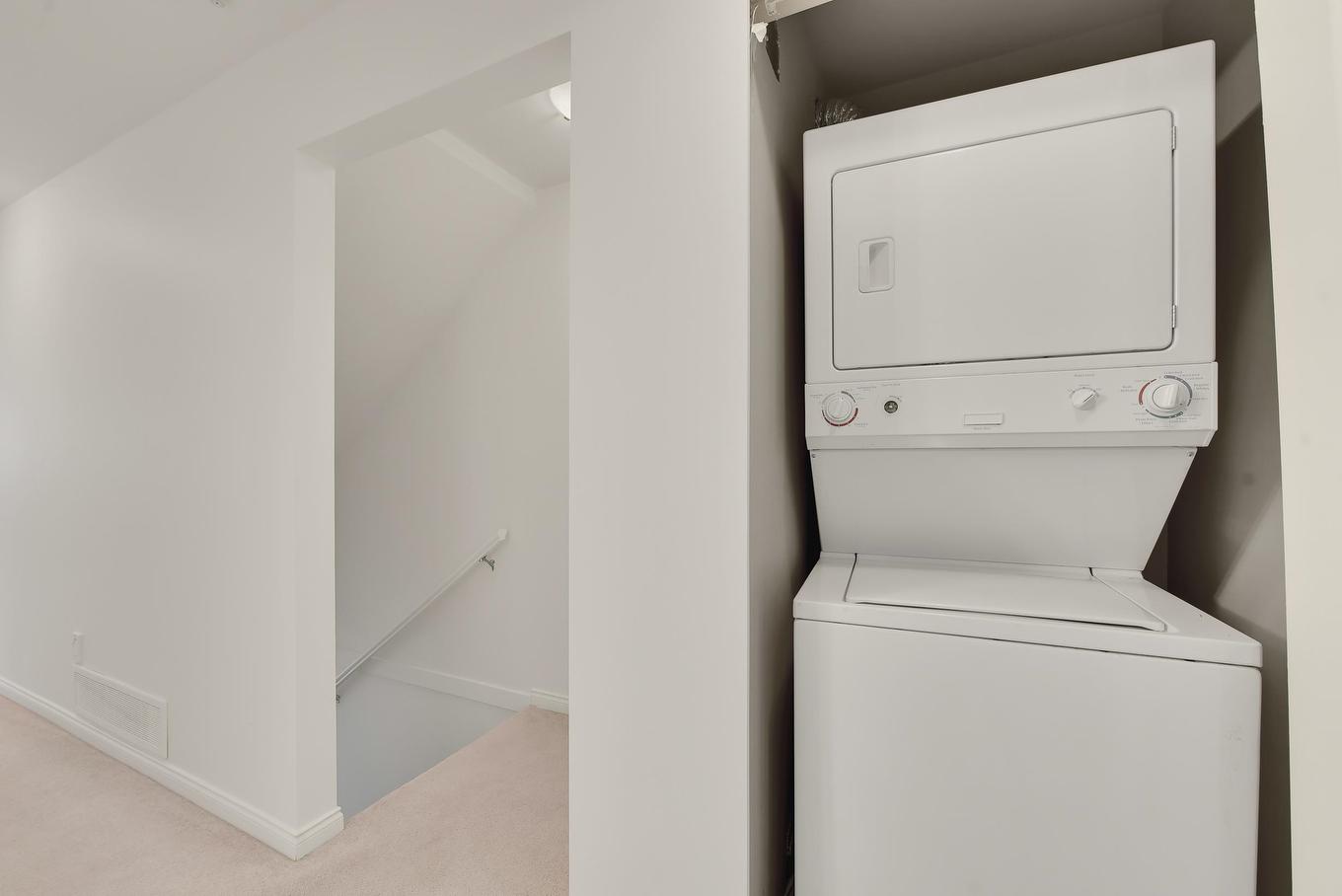 76-12040 68 Avenue, Surrey, BC