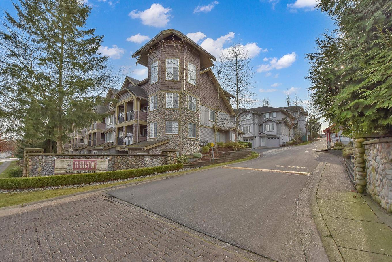 76-12040 68 Avenue, Surrey, BC