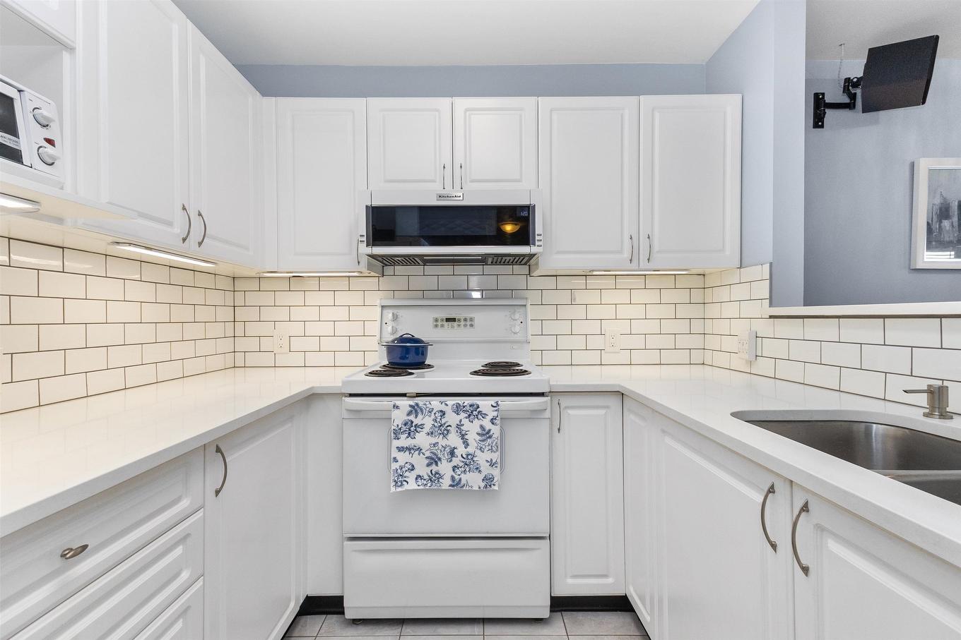 405-13680 84 Avenue, Surrey, BC