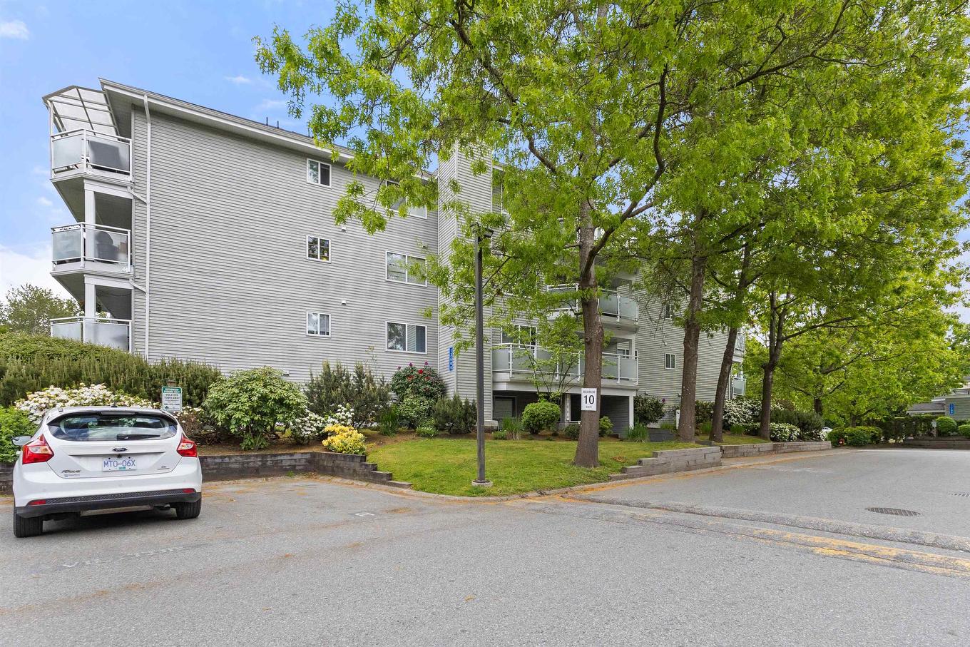 405-13680 84 Avenue, Surrey, BC