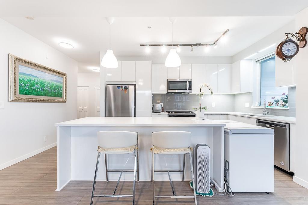 A307-8150 207 Street, Langley, BC