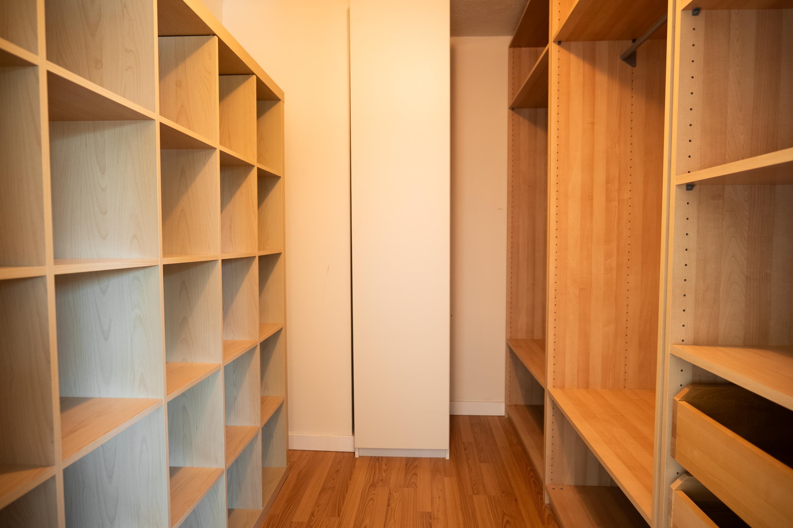 1469 Merklin Street, White Rock, BC