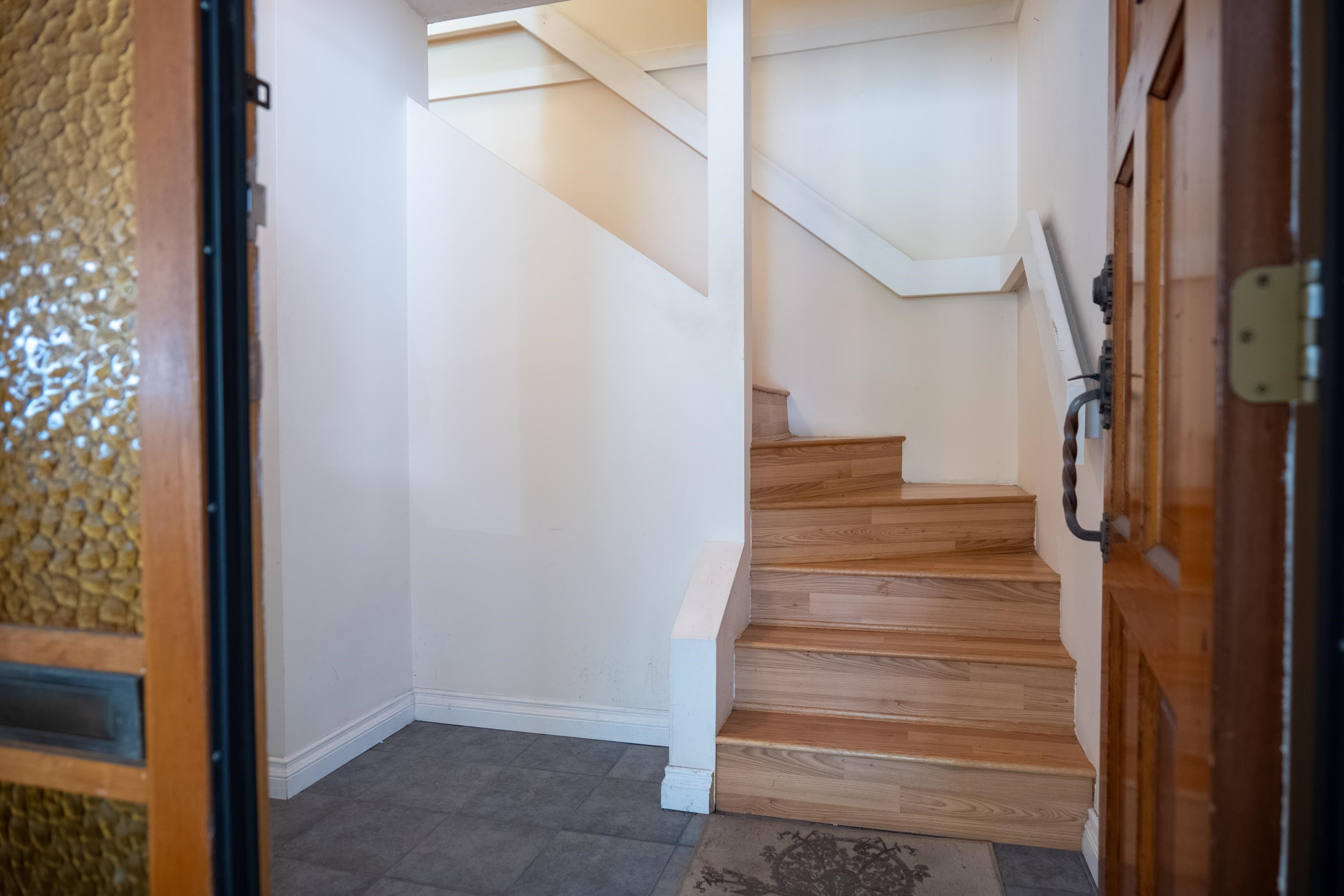 1469 Merklin Street, White Rock, BC