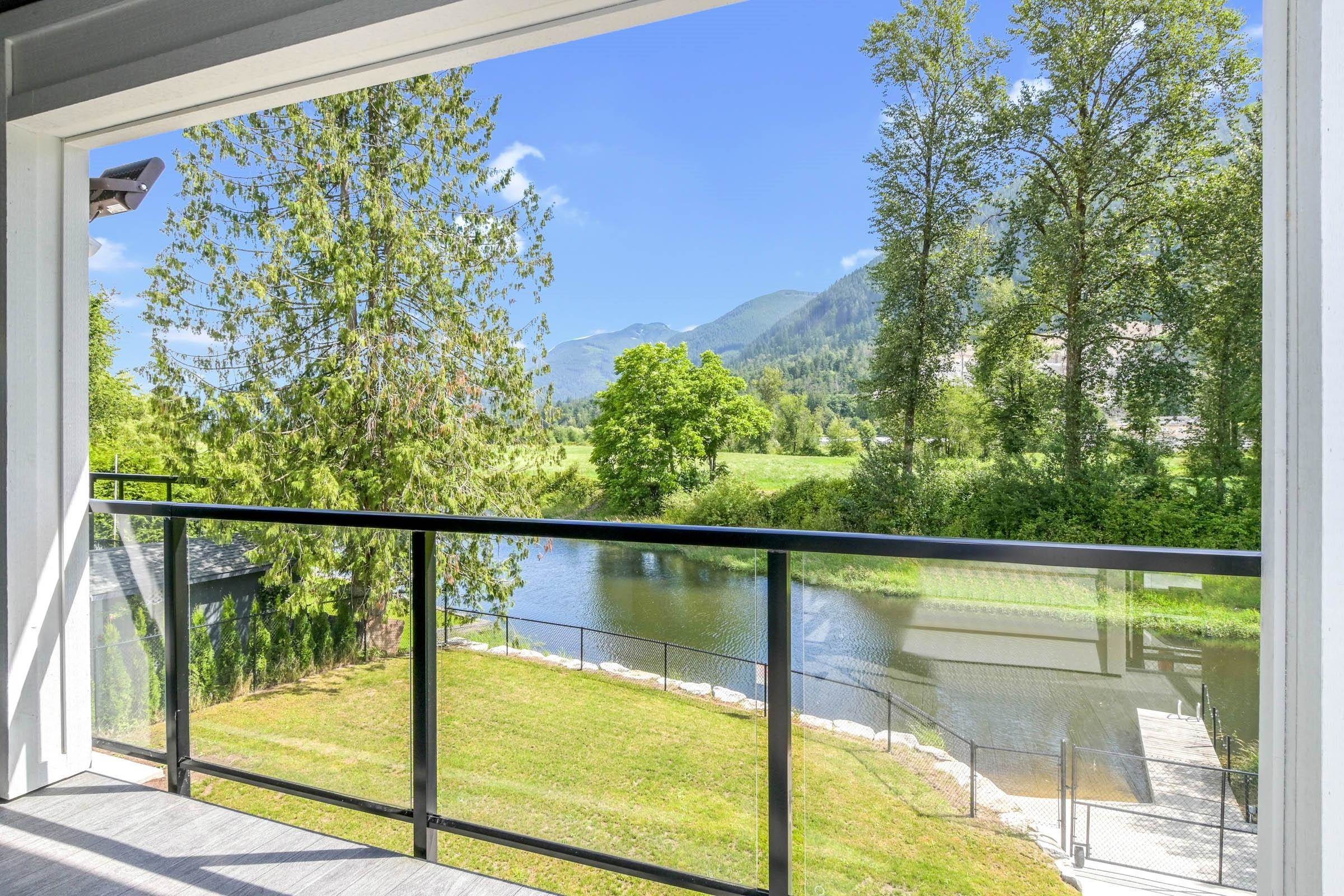 10080 Mountainview Road, Mission, BC