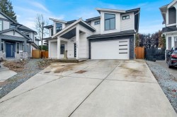 7766 Deerfield Street Mission, BC V2V 3Z2