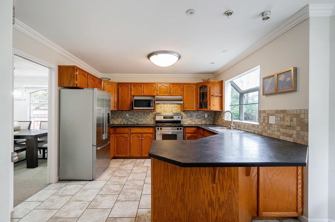 12356 56 Avenue, Surrey, BC