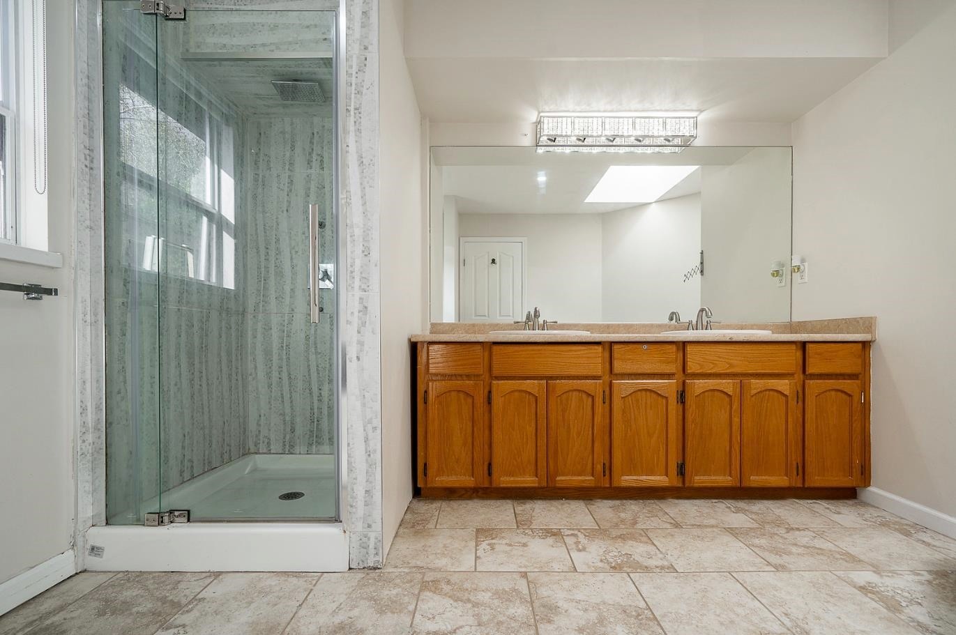 12356 56 Avenue, Surrey, BC