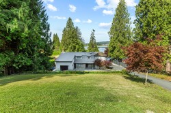 9233 Hayward Street Mission, BC V2V 1J1