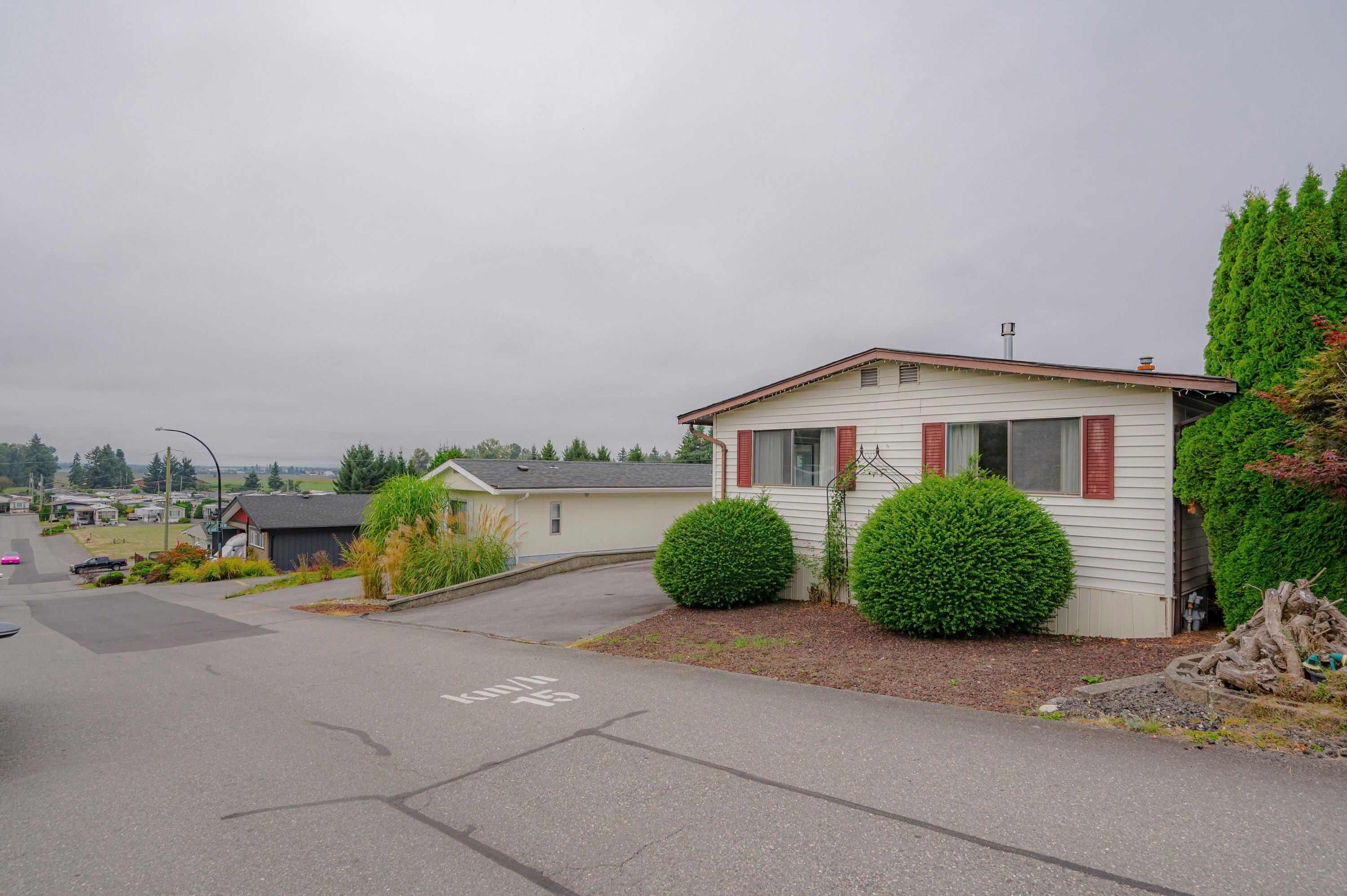 62-27111 0 Avenue, Langley, BC