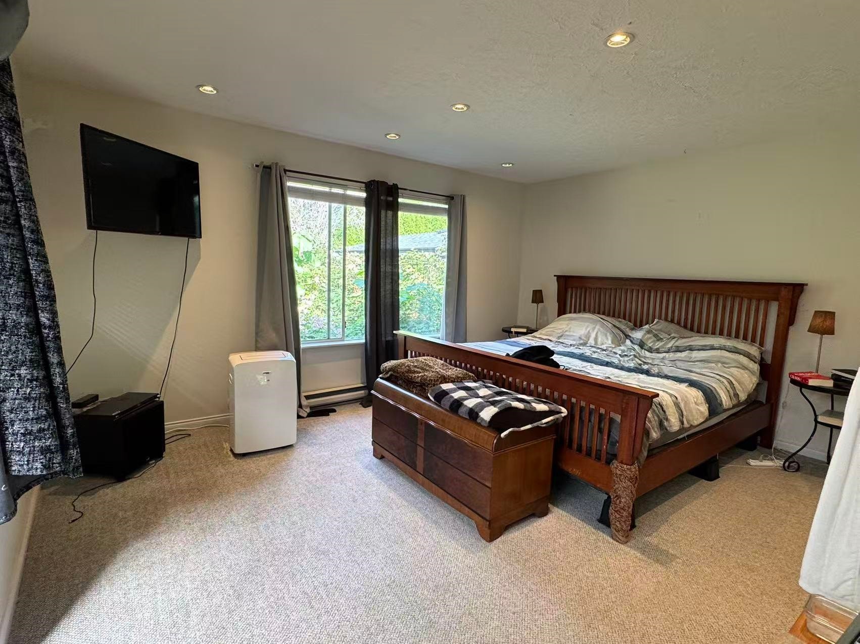 14181 Malabar Avenue, White Rock, BC