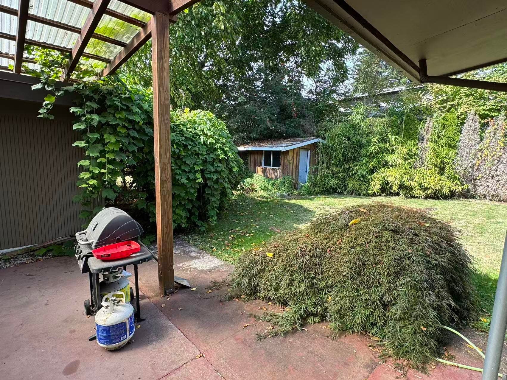 14181 Malabar Avenue, White Rock, BC