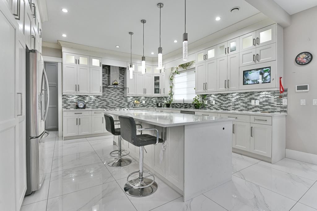 12768 97A Avenue, Surrey, BC