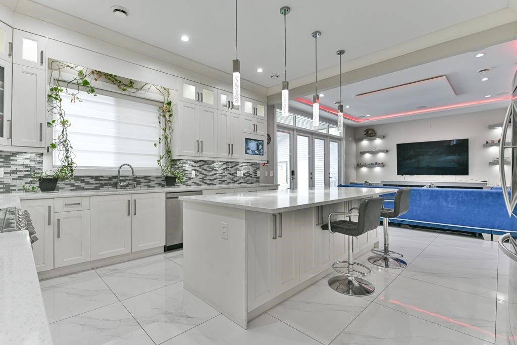 12768 97A Avenue, Surrey, BC