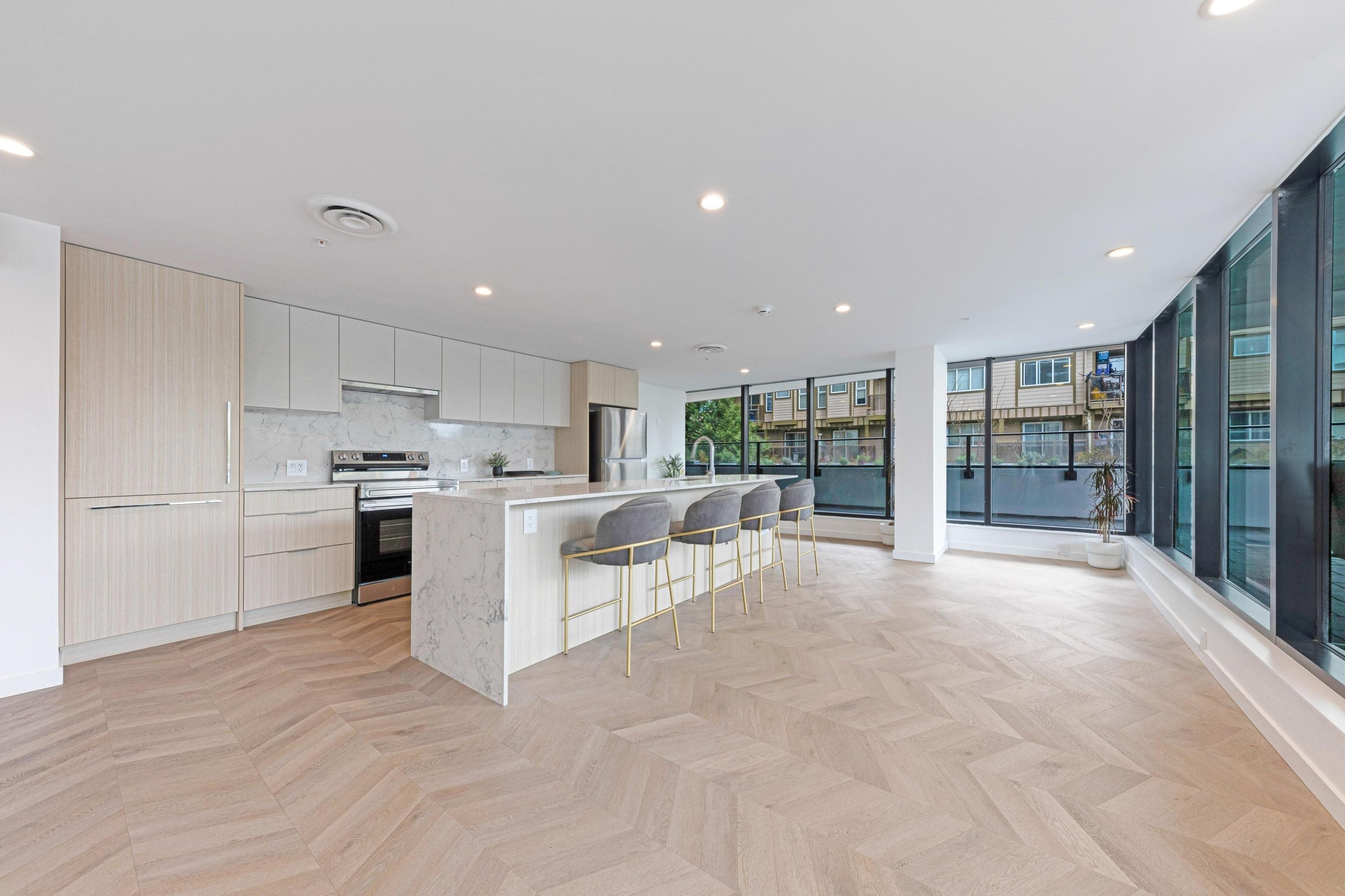 104-10333 133 Street, Surrey, BC