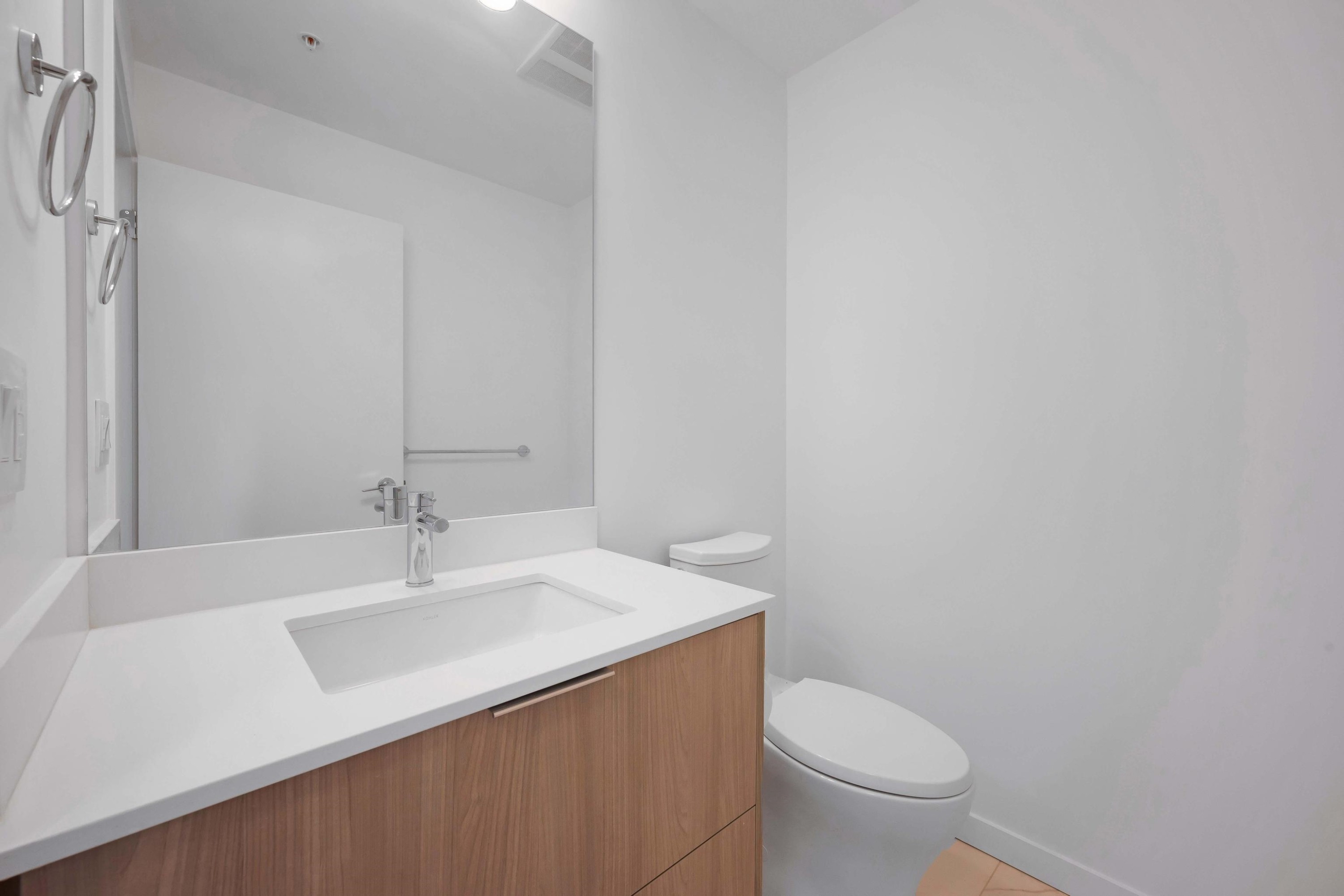 104-10333 133 Street, Surrey, BC