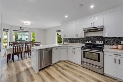 1-15550 89 Avenue  Surrey, BC V3R 1N1