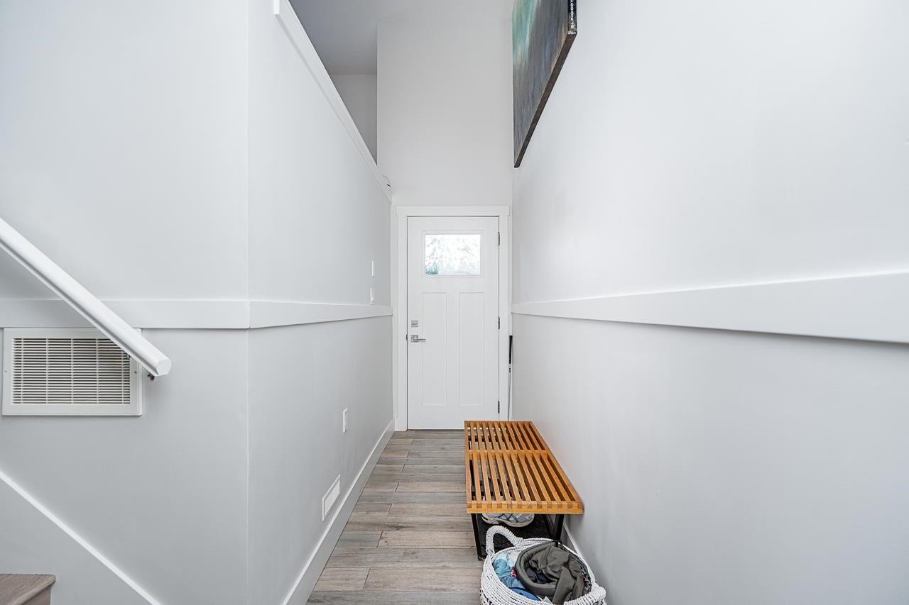 235-2218 Oak Meadows Drive, Surrey, BC