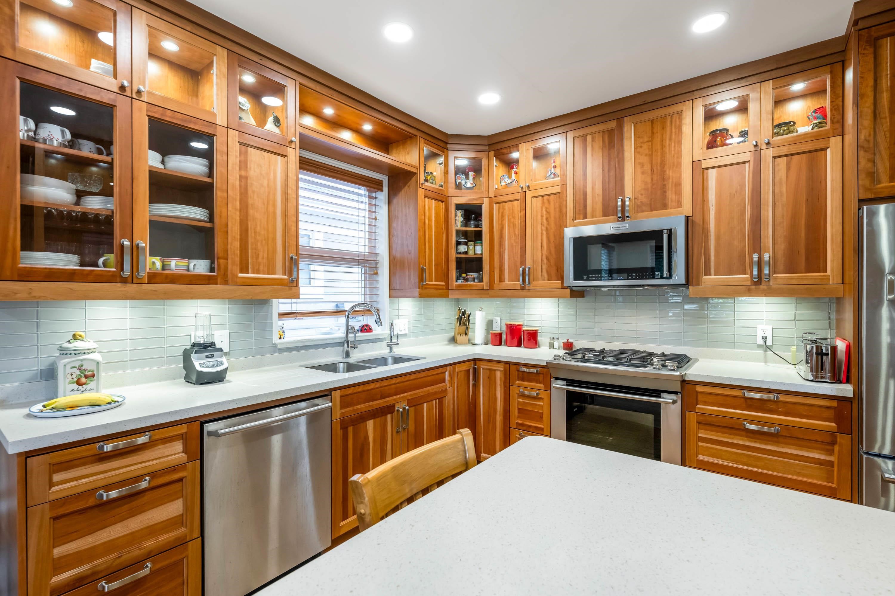 8-15055 20Th Avenue, Surrey, BC