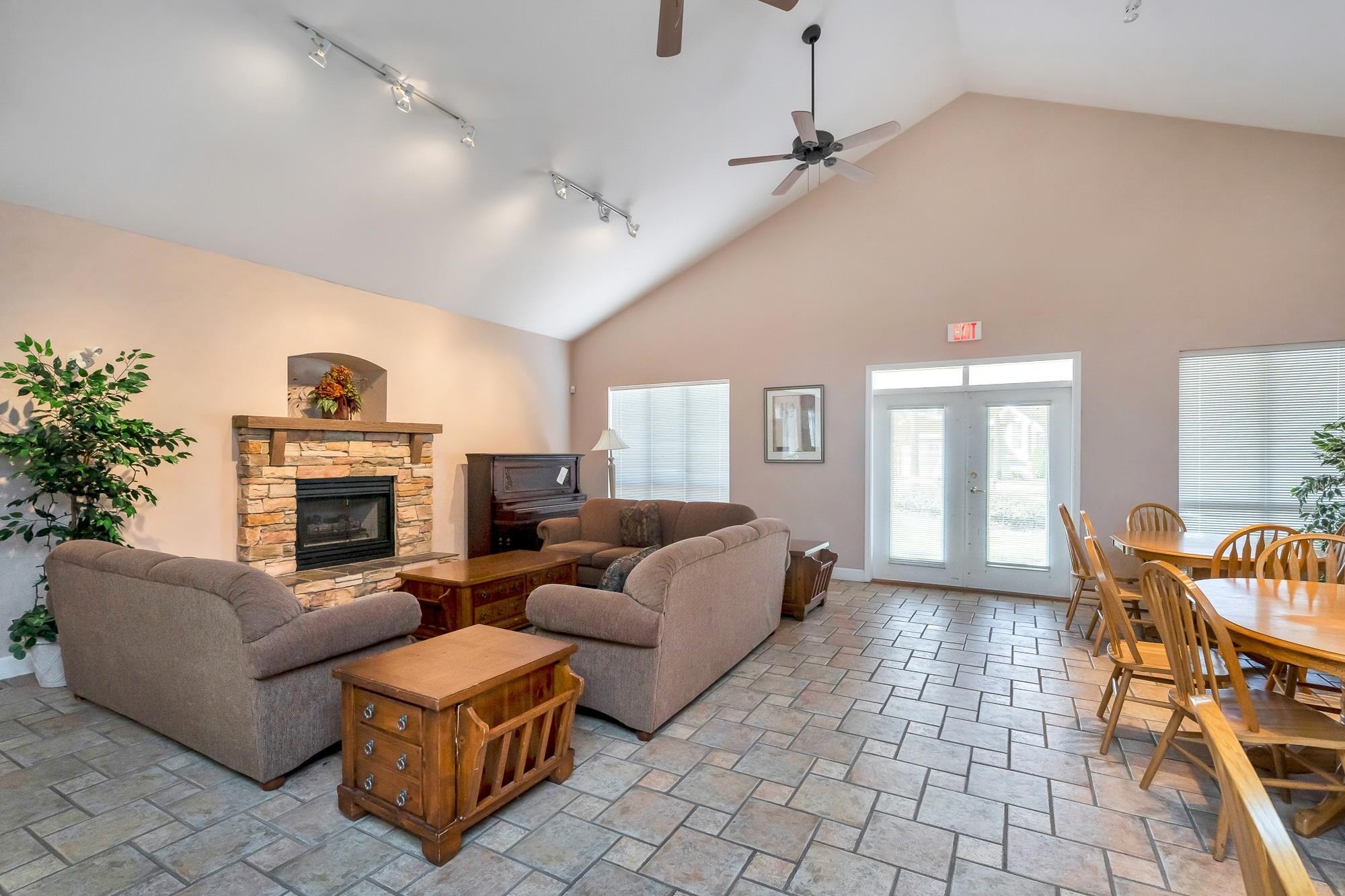 8-15055 20Th Avenue, Surrey, BC