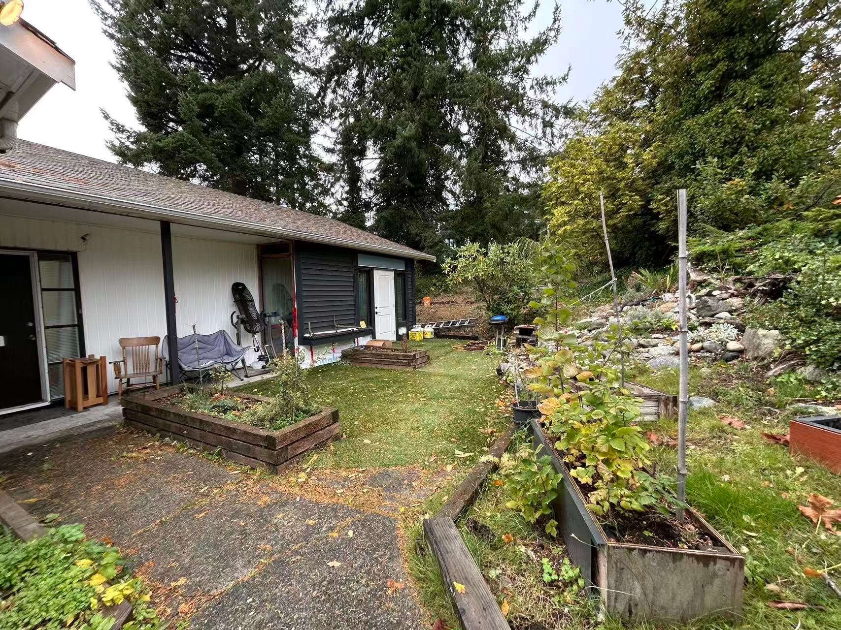 1381 Everall Street, White Rock, BC