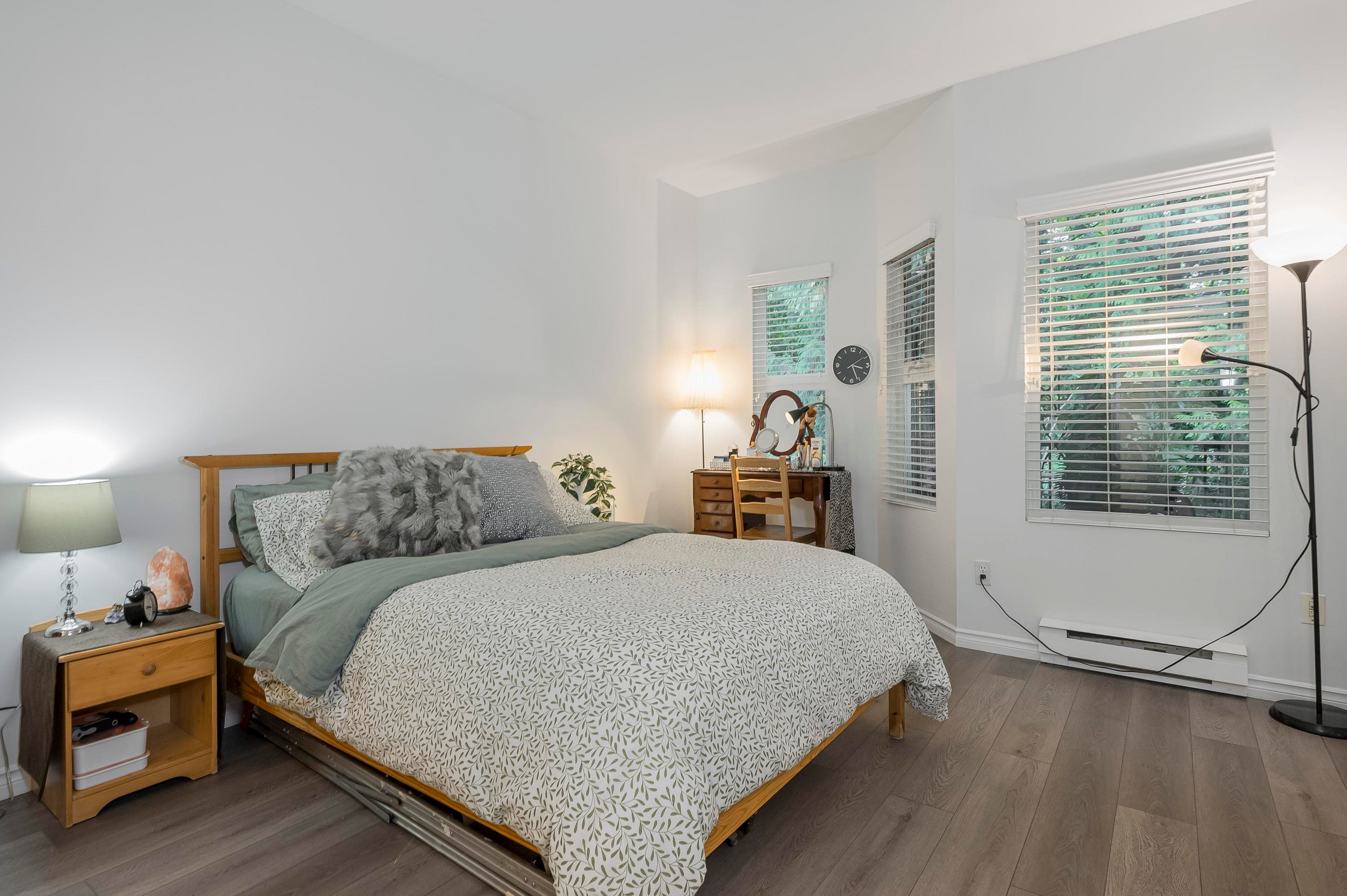 208-10320 156 Street, Surrey, BC