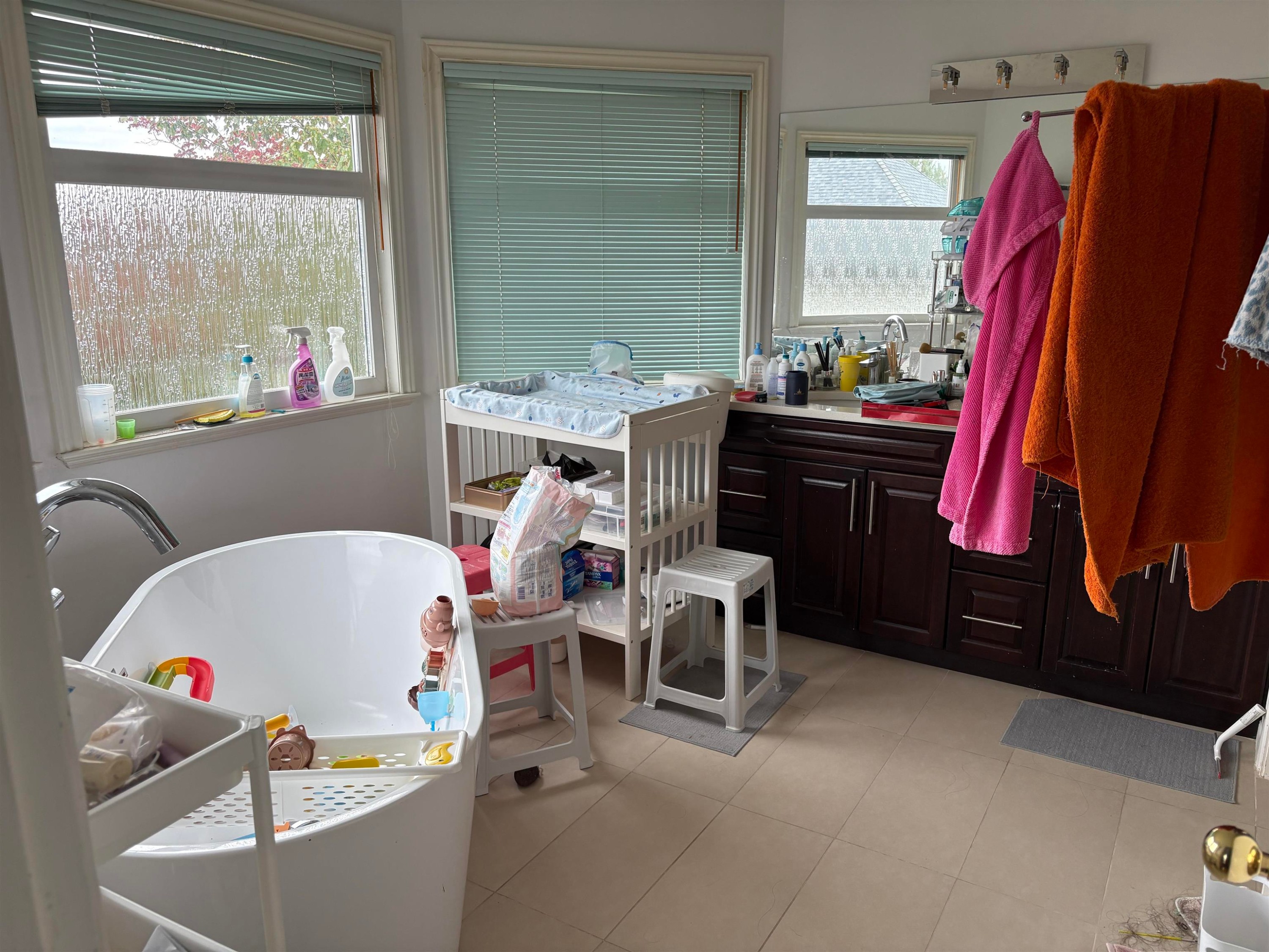 10476 169A Street, Surrey, BC