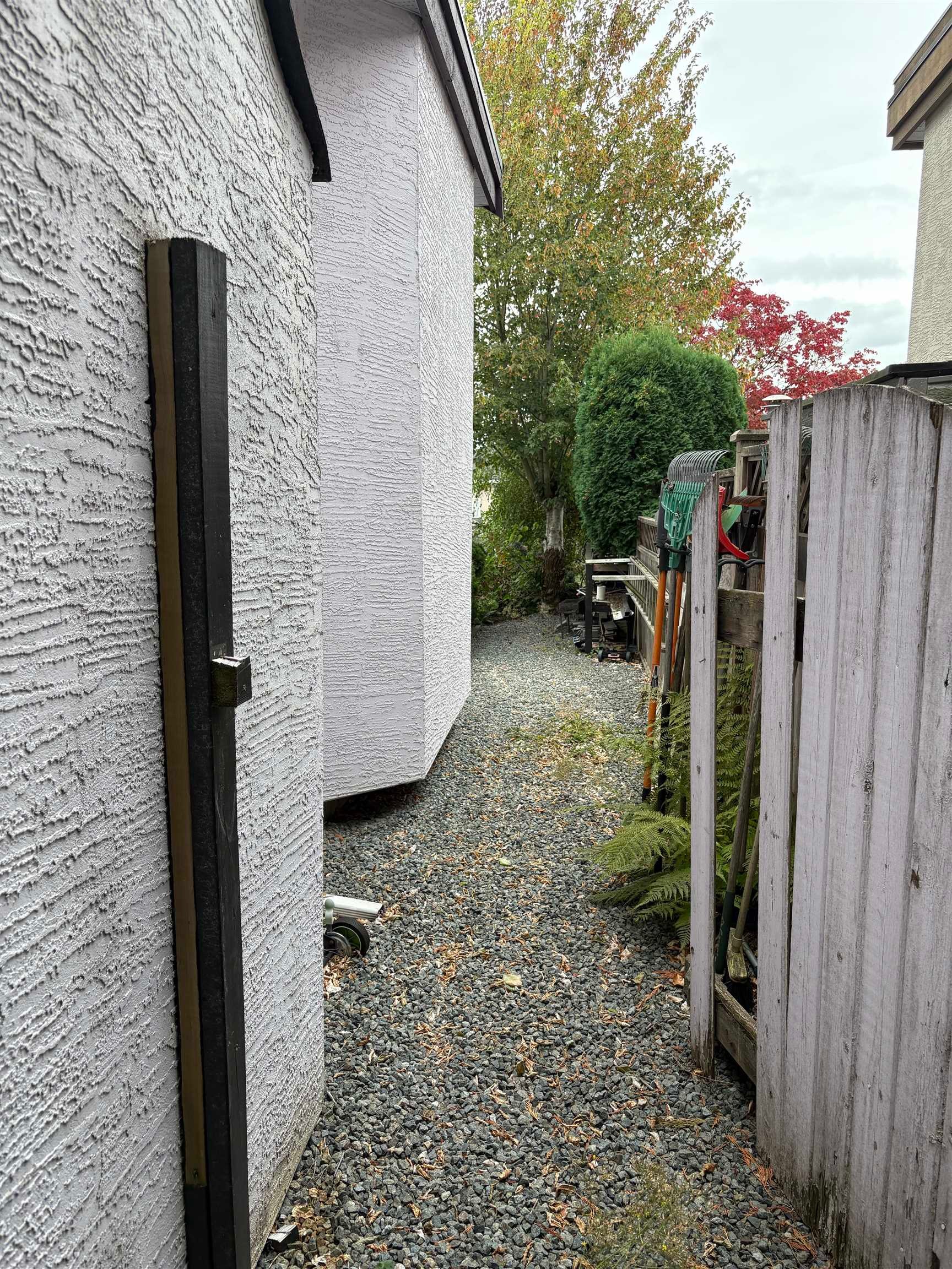 10476 169A Street, Surrey, BC