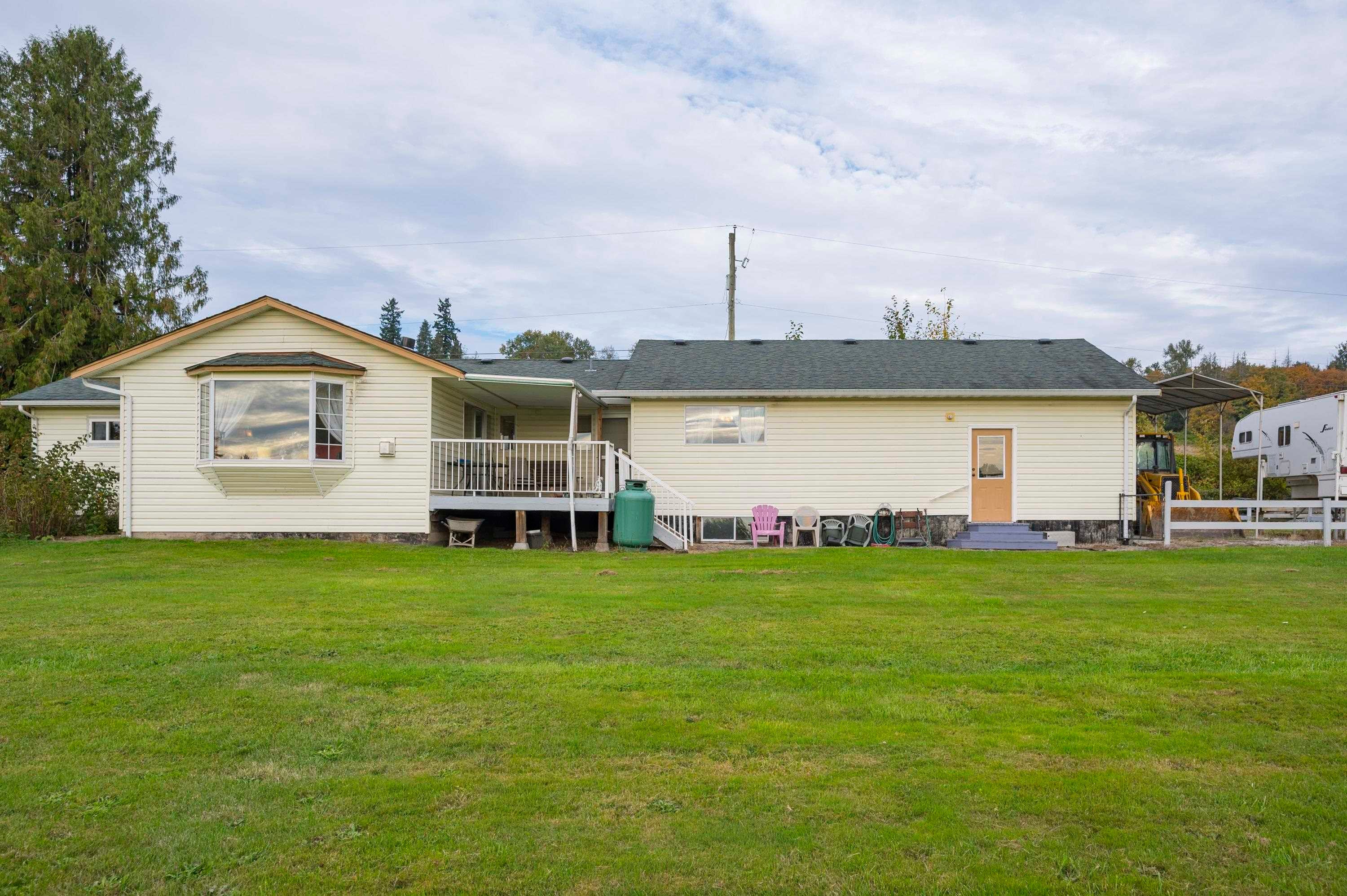 7256 Smith Crescent, Langley, BC