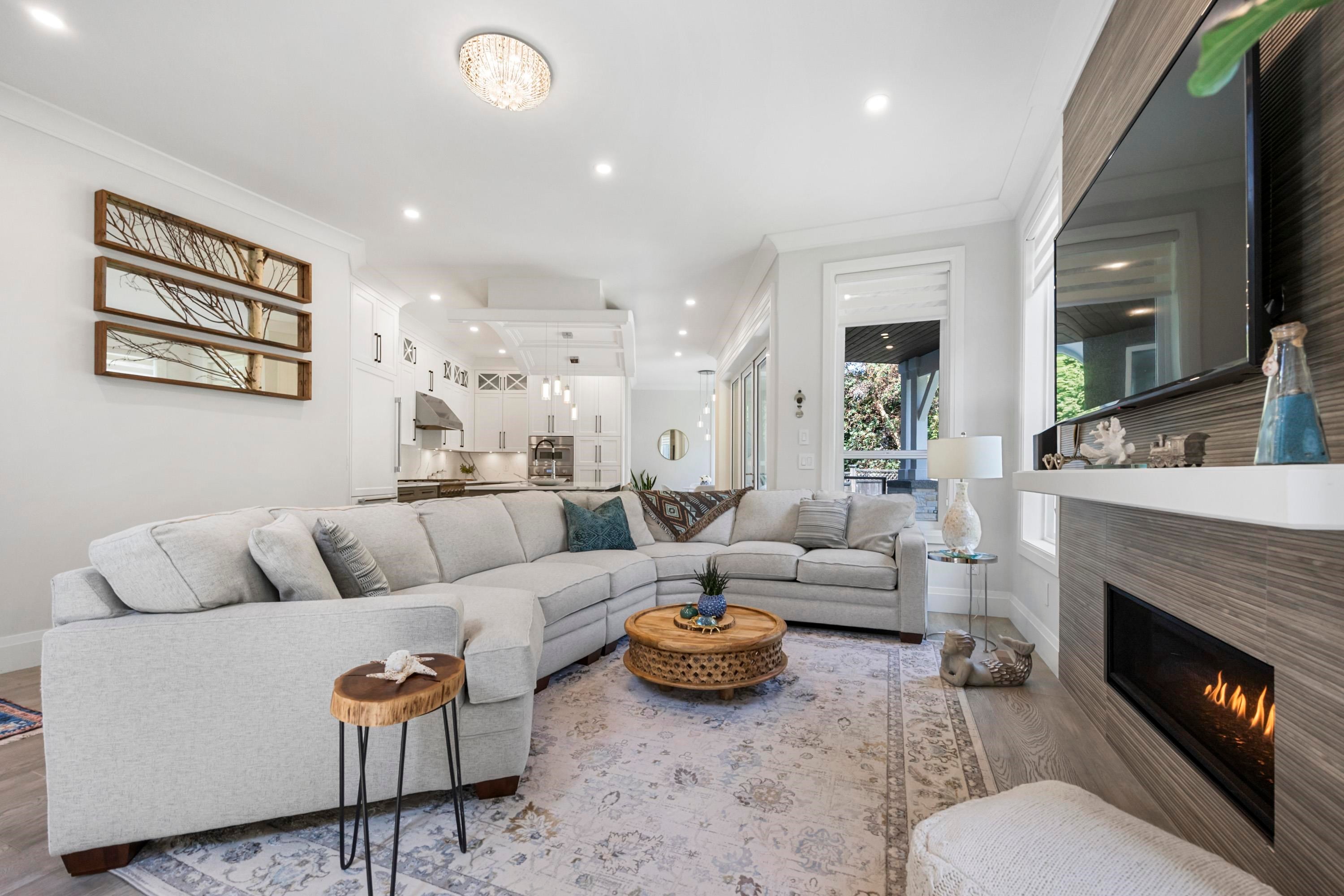 918 163 Street, Surrey, BC