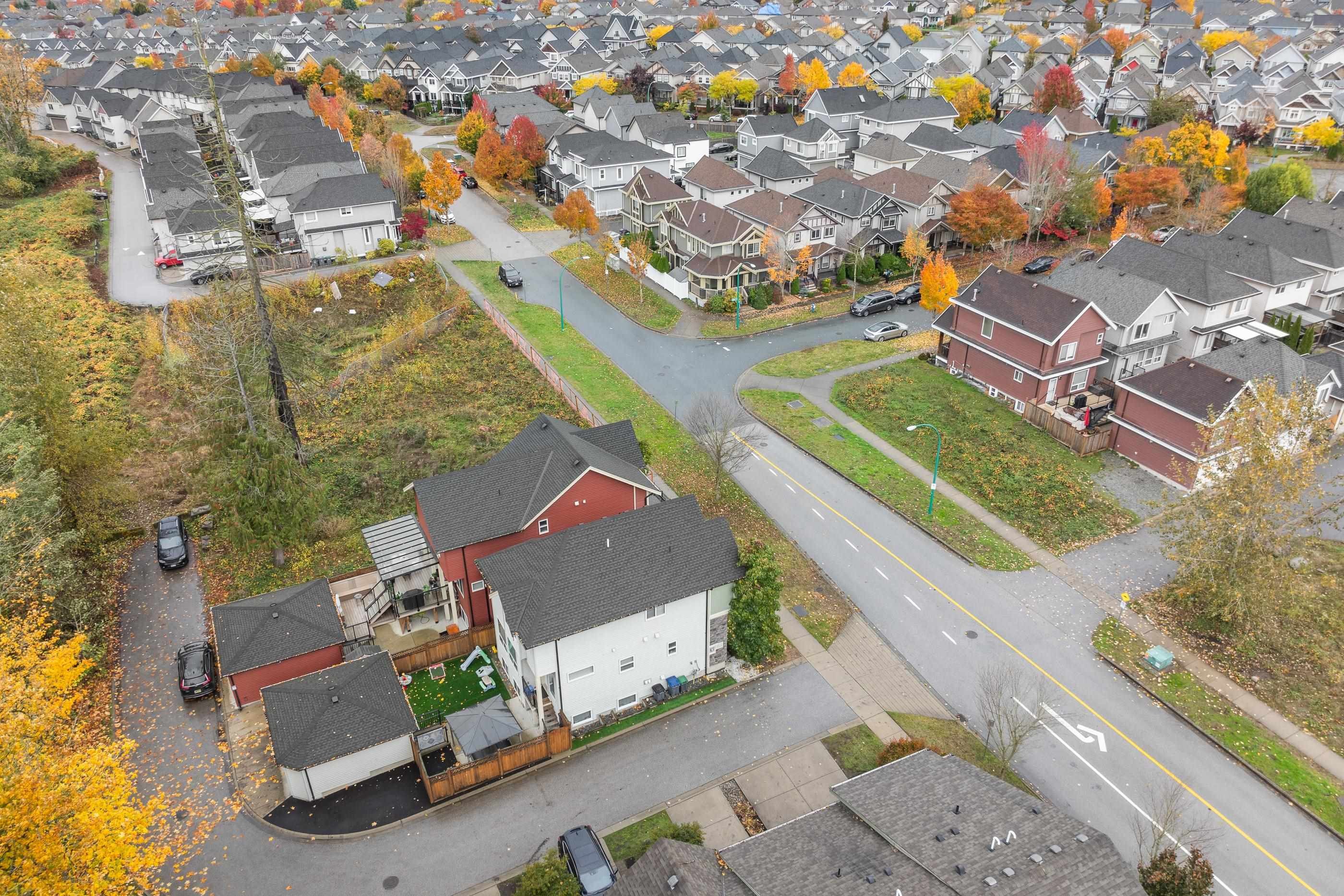 6702 191A Street, Surrey, BC