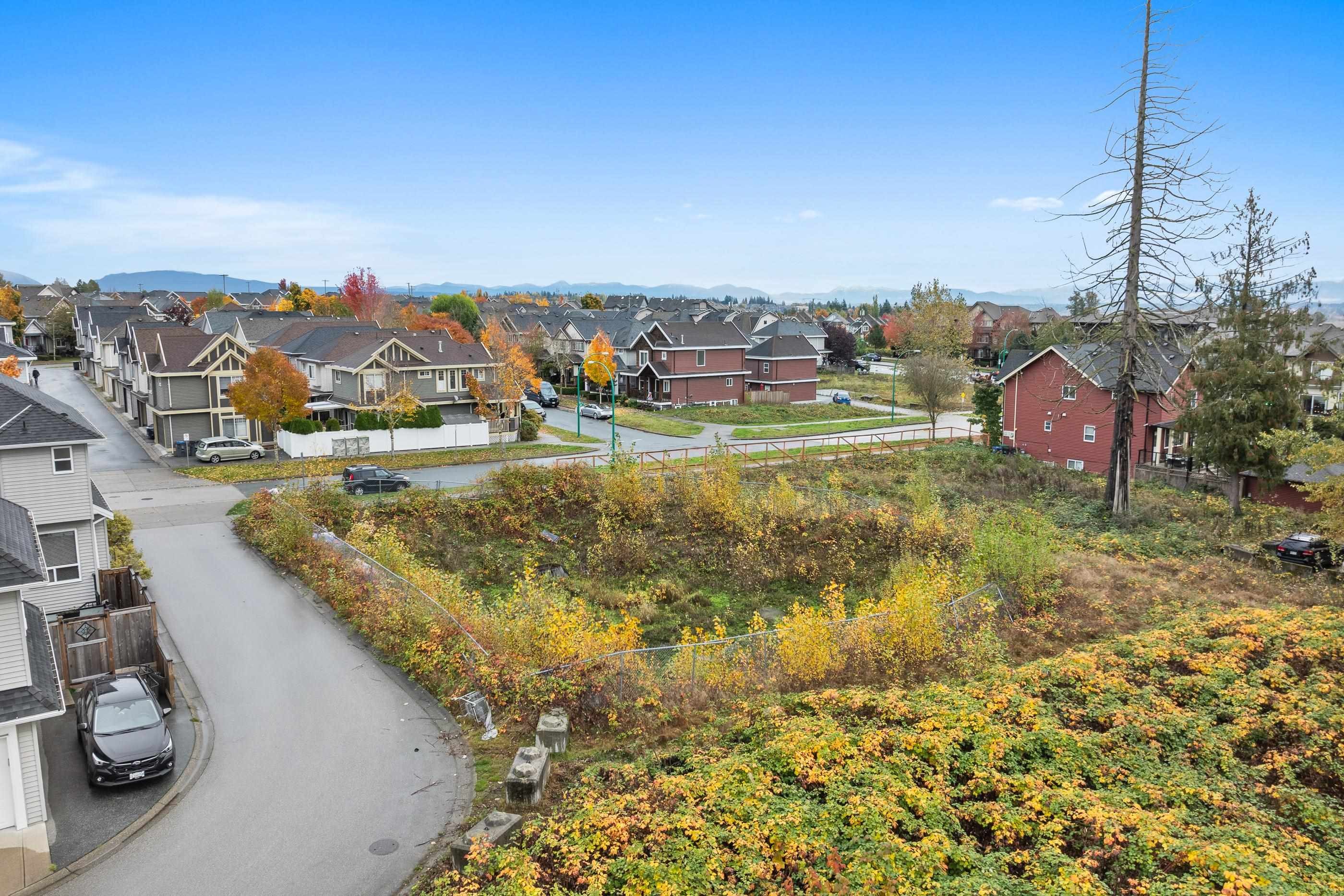 6702 191A Street, Surrey, BC