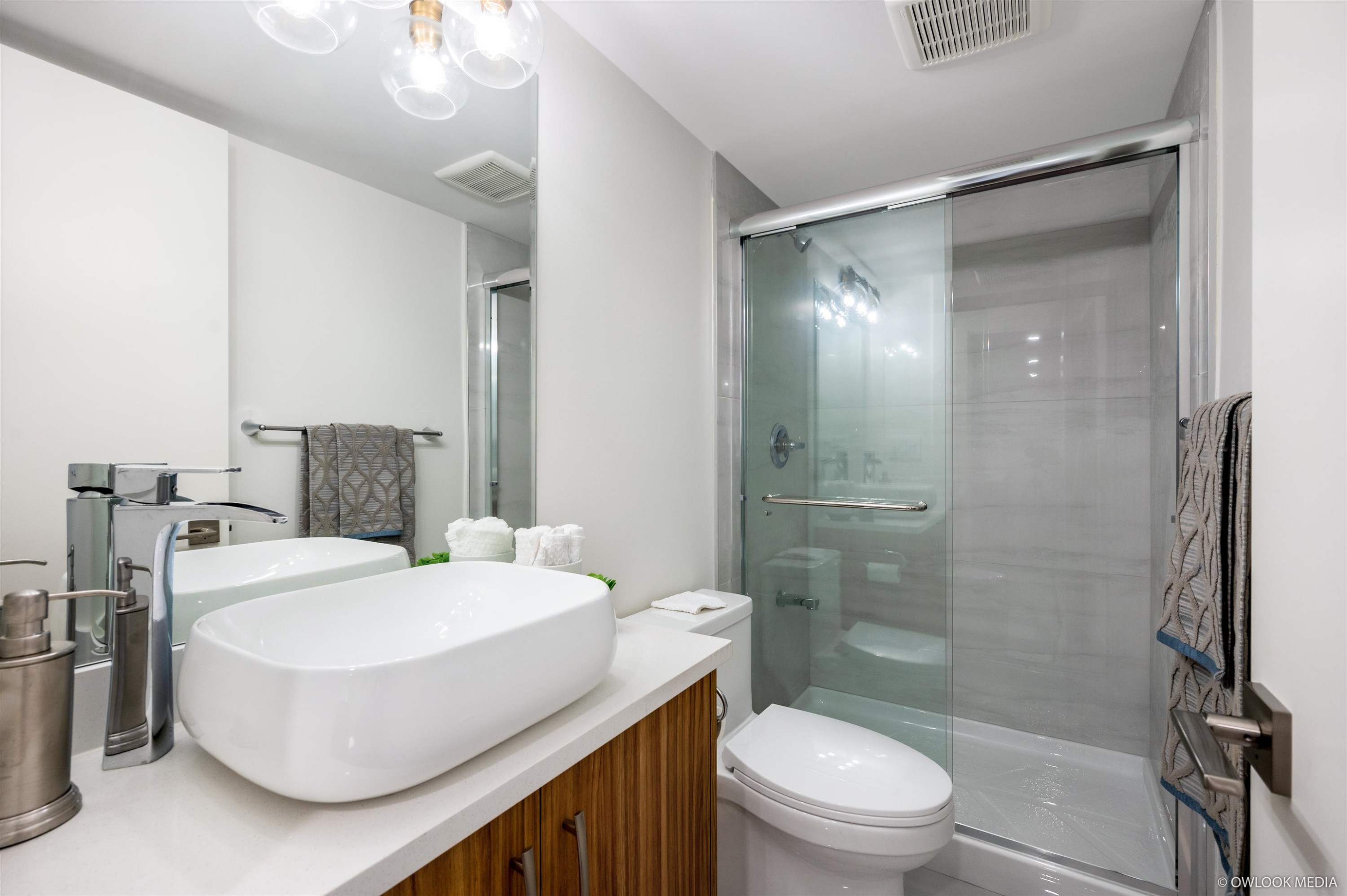 12901 92A Avenue, Surrey, BC